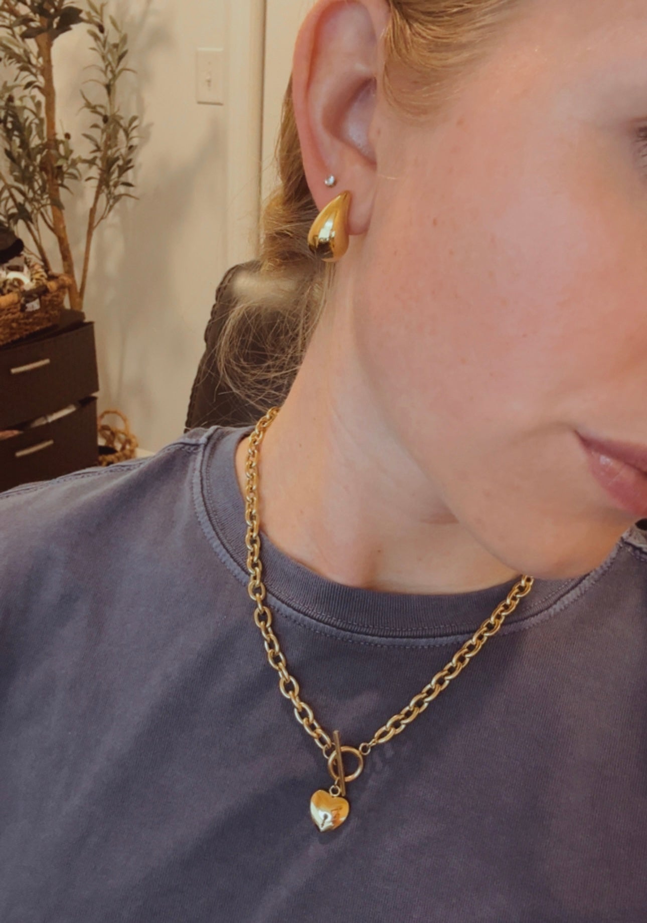 Waterdrop Stud Earrings