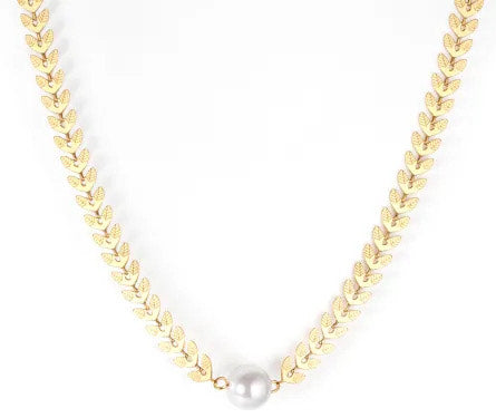Pearl Vine Necklace Gold