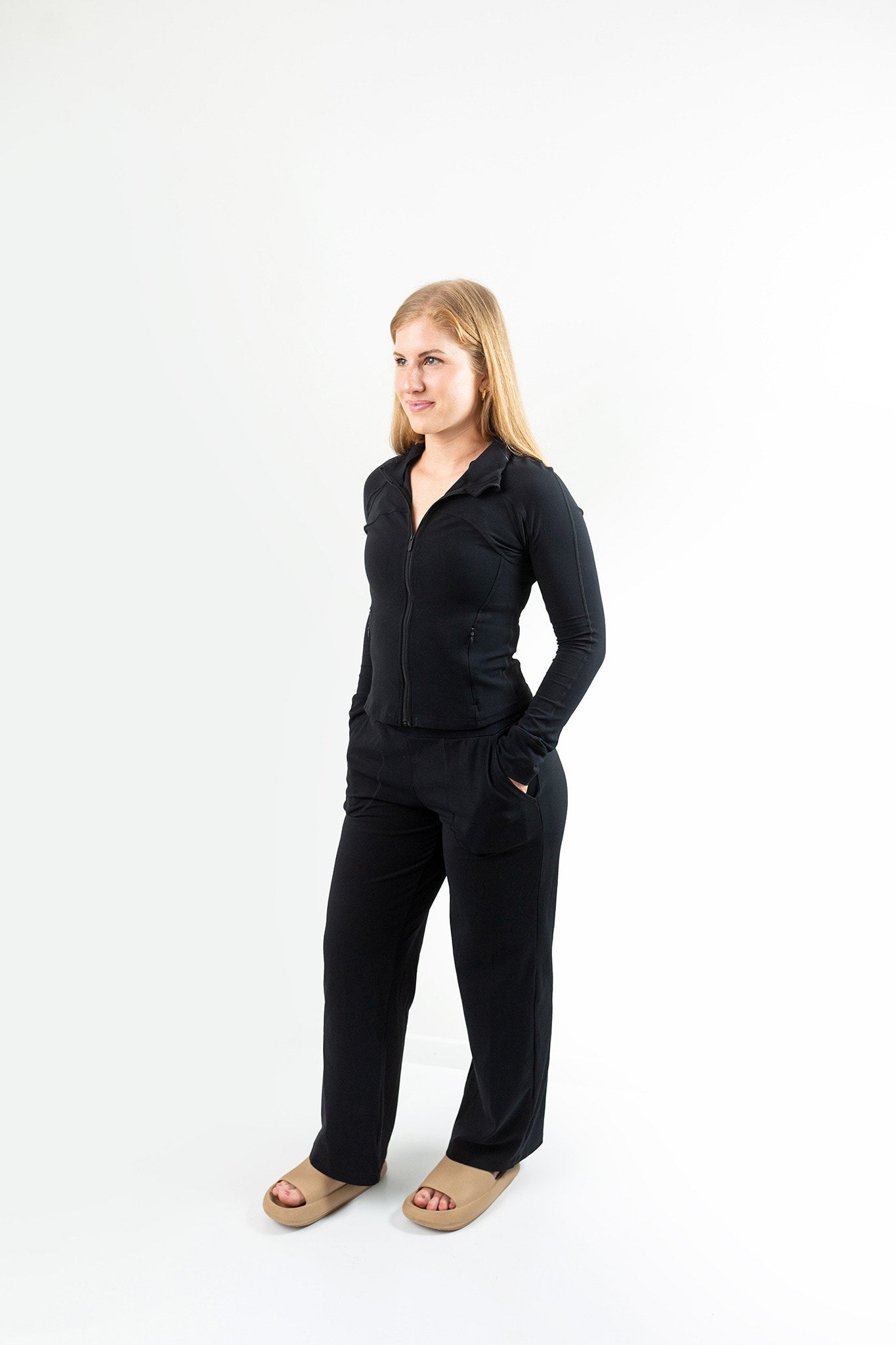 Luxe Free Wide Leg Pant